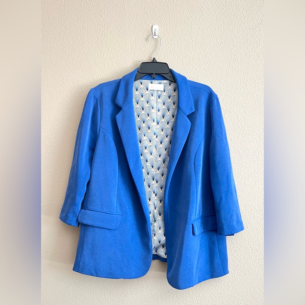 Skies Are Blue Soft 3/4 Sleeve Blazer